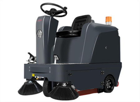 揚(yáng)子駕駛式掃地機(jī)有什么優(yōu)勢(shì)？