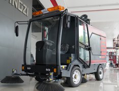掃地車邊刷日常怎么清理？麻不麻煩
